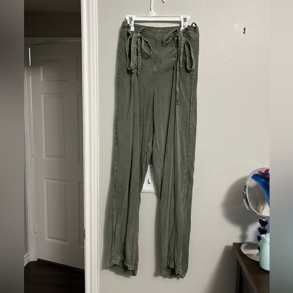 Earthbound Green Pants Women’s Size Medium